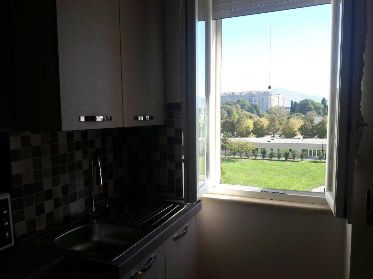 La Casa Di Giulia Appartement Caserta Buitenkant foto