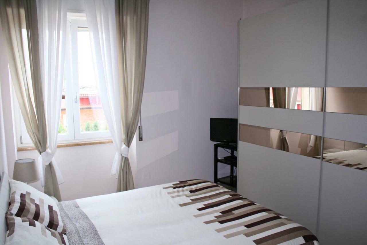 La Casa Di Giulia Appartement Caserta Buitenkant foto